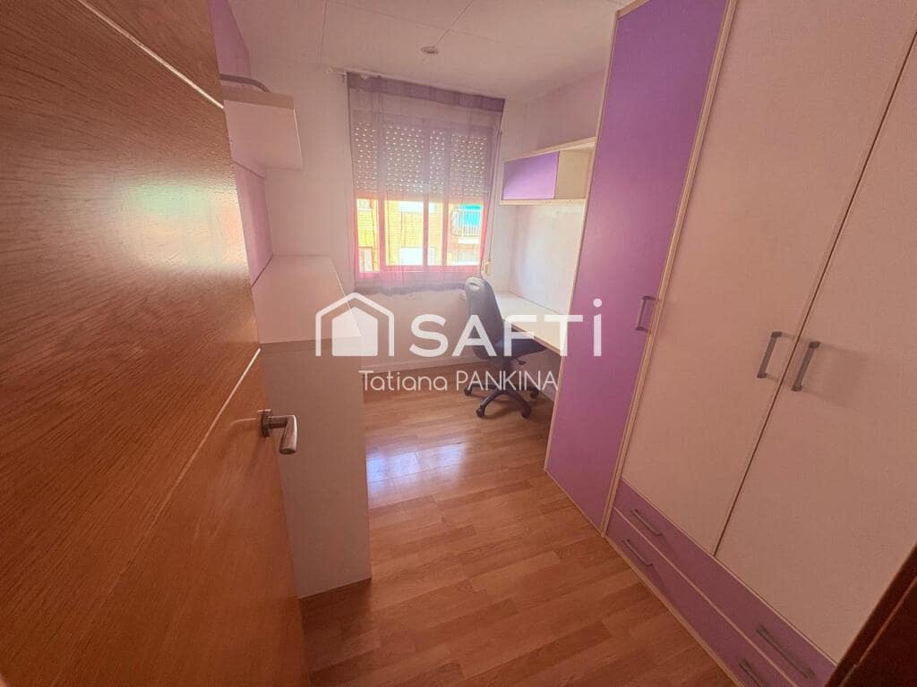3 soveværelse Penthouse til salg i Blanes - € 180.000 (Ref: 9410874)