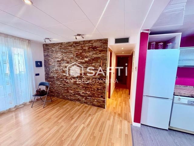 3 soveværelse Penthouse til salg i Blanes - € 180.000 (Ref: 9410874)
