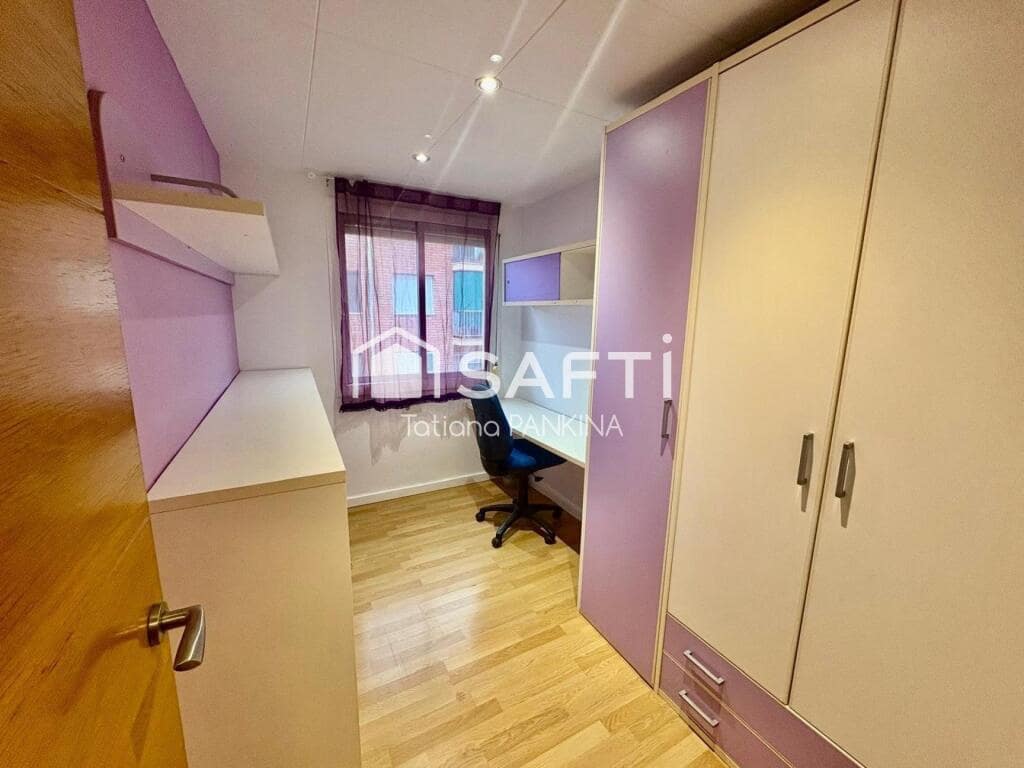 3 soveværelse Penthouse til salg i Blanes - € 180.000 (Ref: 9410874)