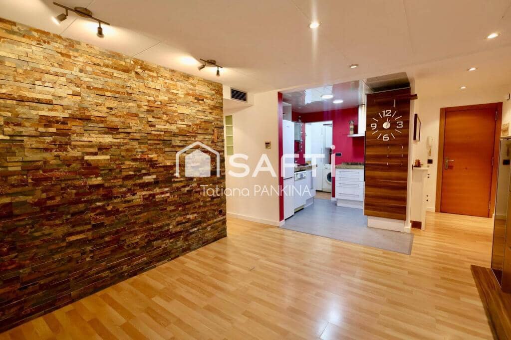 3 soveværelse Penthouse til salg i Blanes - € 180.000 (Ref: 9410874)