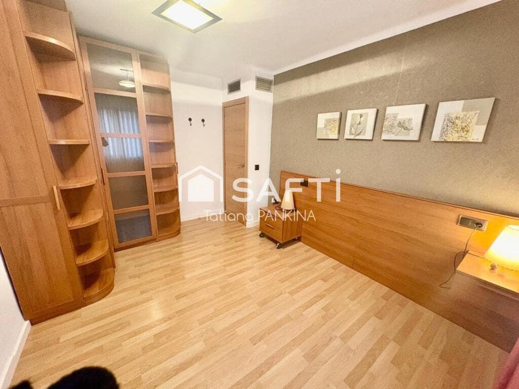 3 soveværelse Penthouse til salg i Blanes - € 180.000 (Ref: 9410874)