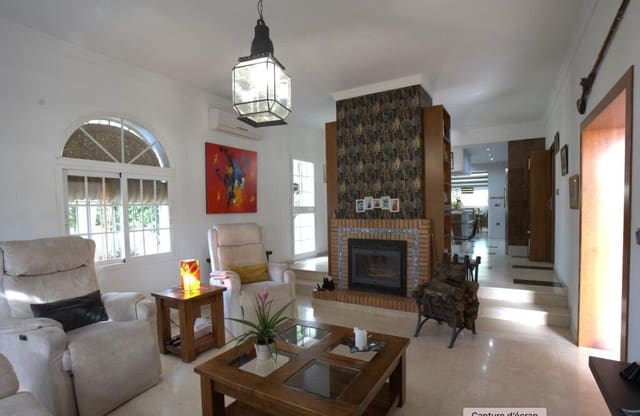 4 chambre Finca/Maison de Campagne à vendre à Manzanilla avec piscine garage - 495 000 € (Ref: 9410876)