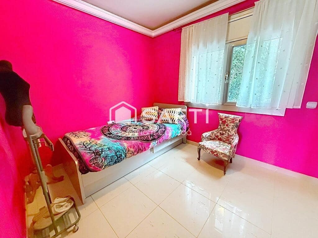 6 soverom Villa til salgs i Calafell med svømmebasseng garasje - € 385 000 (Ref: 9410878)