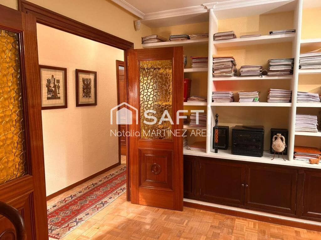 3 soverom Leilighet til salgs i Leon by - € 230 000 (Ref: 9410879)