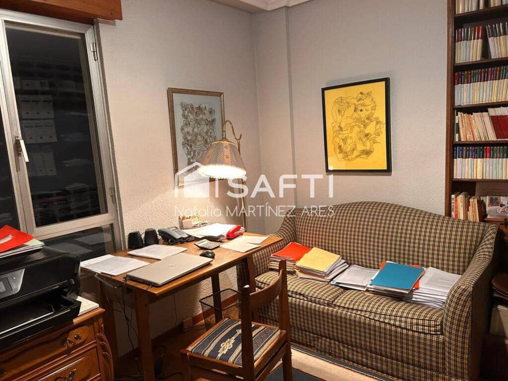 3 soverom Leilighet til salgs i Leon by - € 230 000 (Ref: 9410879)