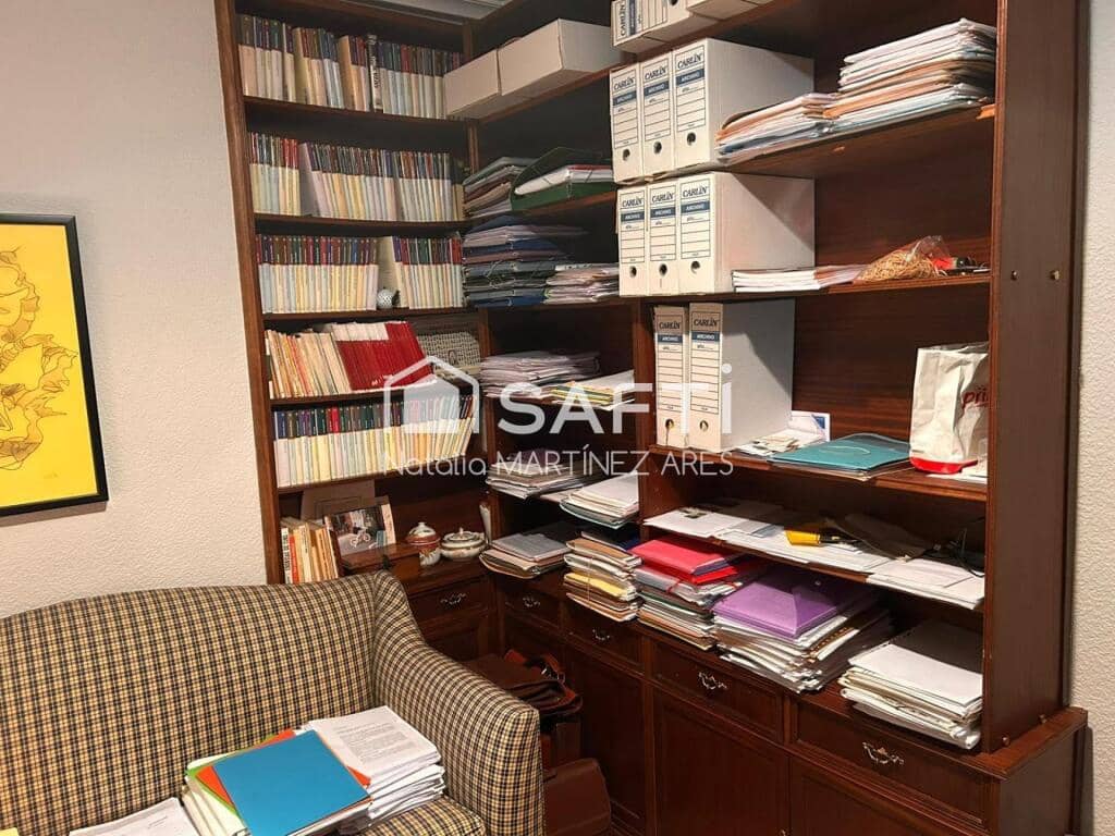 3 soverom Leilighet til salgs i Leon by - € 230 000 (Ref: 9410879)