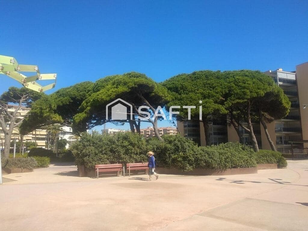 3 soverom Leilighet til salgs i Salou med svømmebasseng - € 298 800 (Ref: 9410881)