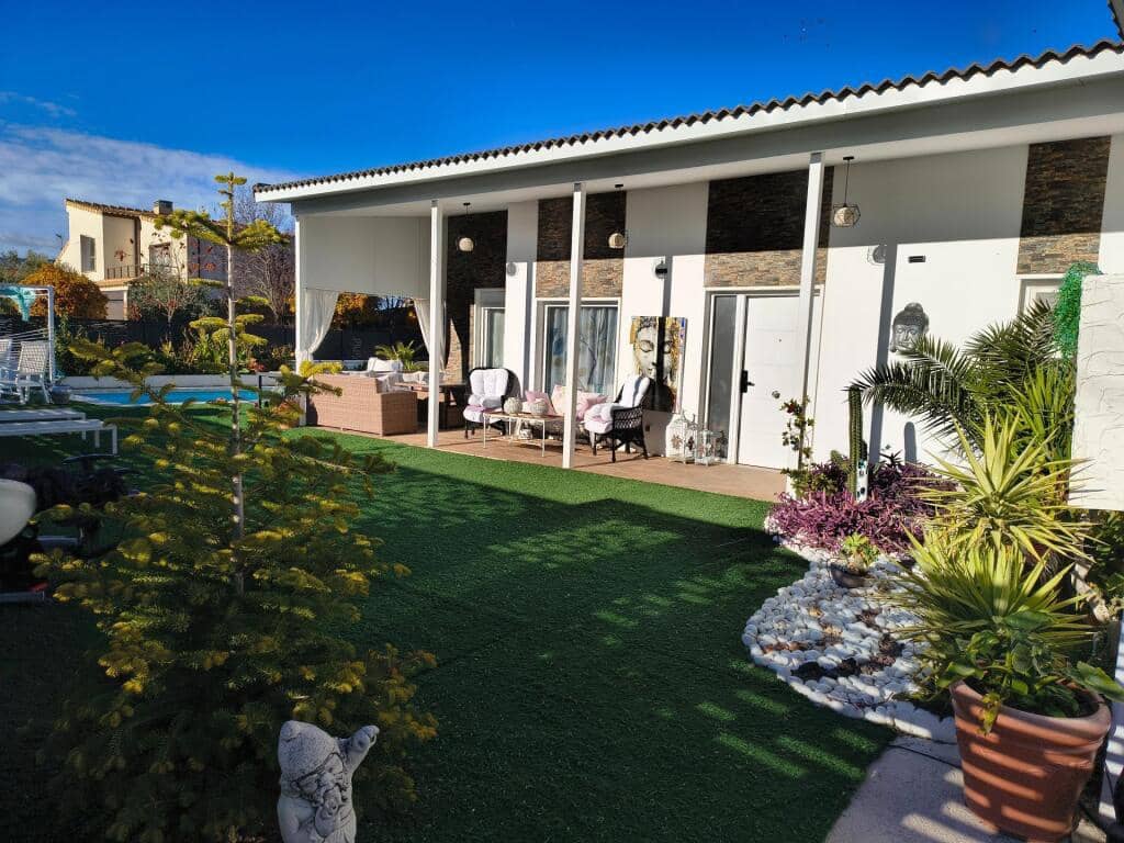 3 soverom Villa til salgs i Chiloeches med svømmebasseng garasje - € 399 000 (Ref: 9410882)