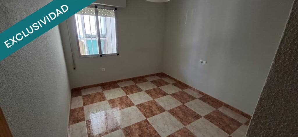 3 makuuhuone Huoneisto myytävänä paikassa Torre del Mar mukana uima-altaan - 345 000 € (Ref: 9410883)