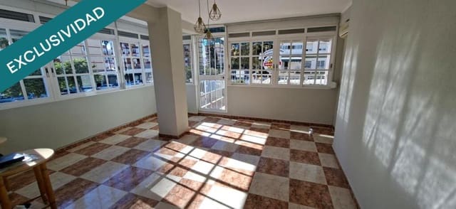 3 makuuhuone Huoneisto myytävänä paikassa Torre del Mar, Vélez-Málaga mukana uima-altaan - 345 000 € (Ref: 9410883)