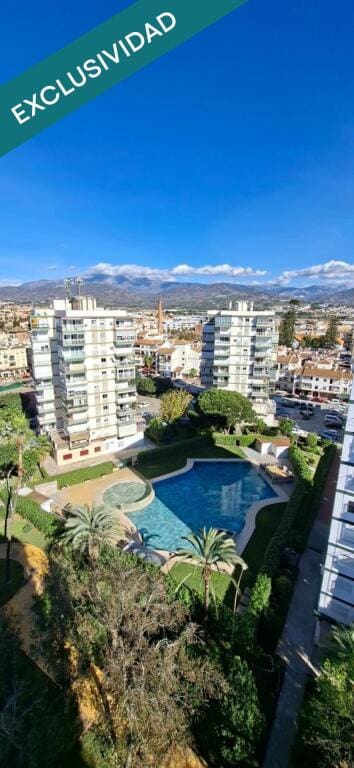 3 makuuhuone Huoneisto myytävänä paikassa Torre del Mar mukana uima-altaan - 345 000 € (Ref: 9410883)