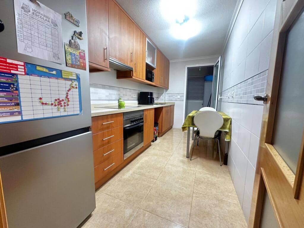 Apartamento de 3 habitaciones en Almoradí en venta - 117.000 € (Ref: 9413934)