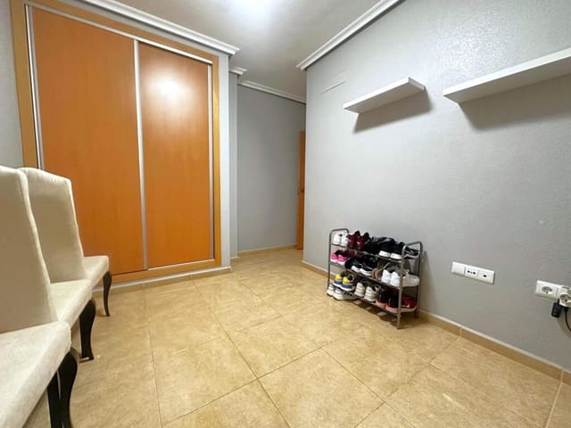 Apartamento de 3 habitaciones en Almoradí en venta - 117.000 € (Ref: 9413934)