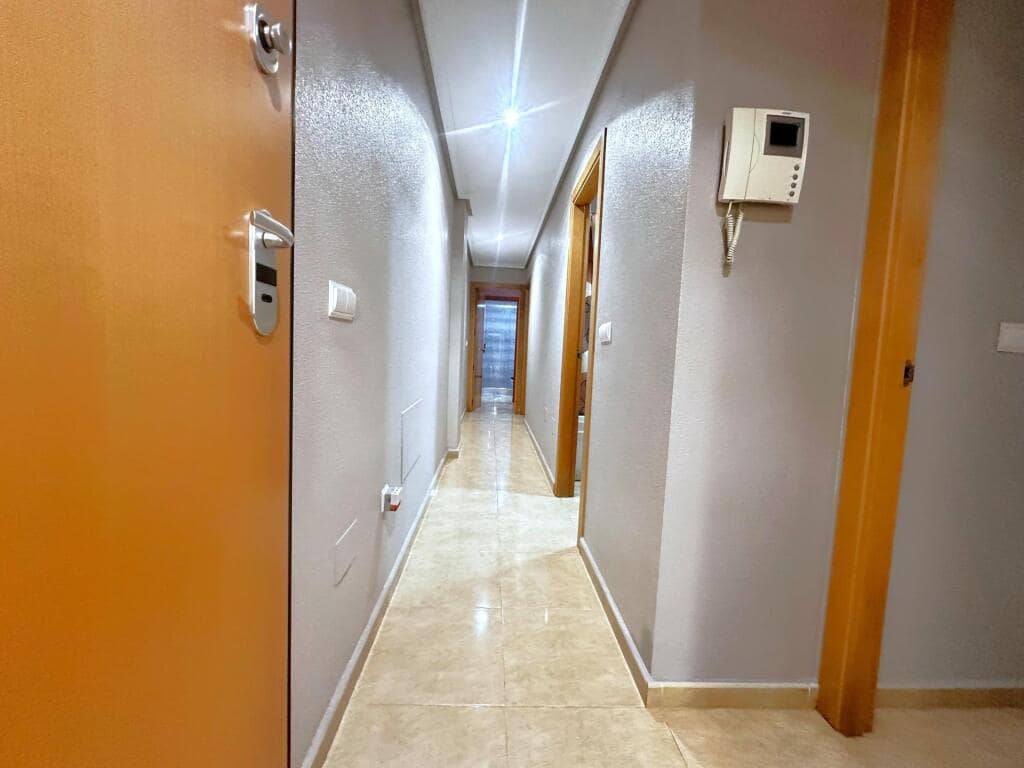 Apartamento de 3 habitaciones en Almoradí en venta - 117.000 € (Ref: 9413934)