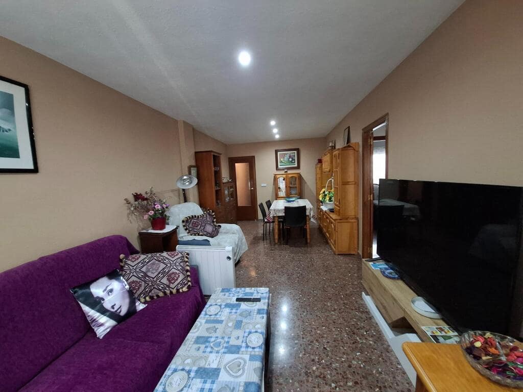4 quarto Apartamento para venda em L'Olleria - 95 000 € (Ref: 9413935)