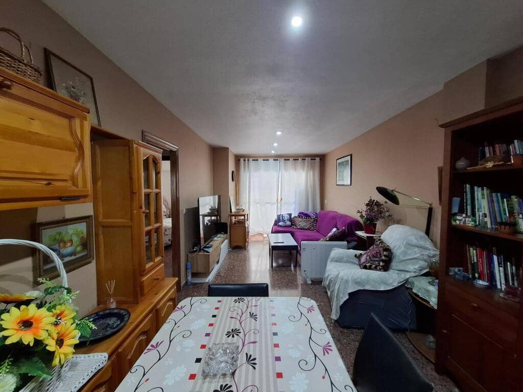 4 quarto Apartamento para venda em L'Olleria - 95 000 € (Ref: 9413935)