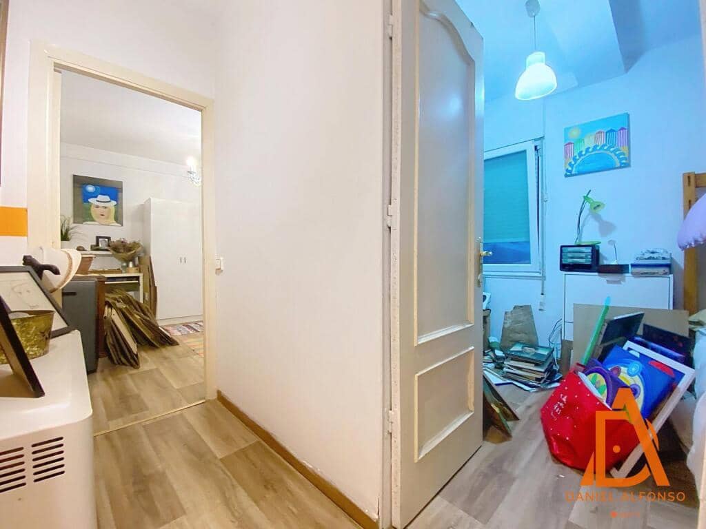 3 soveværelse Lejlighed til salg i Gijon - € 280.000 (Ref: 9413936)