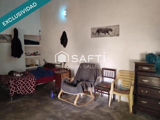 2 soverom Villa til salgs i Alcázar de San Juan med garasje - € 67 000 (Ref: 9413938)