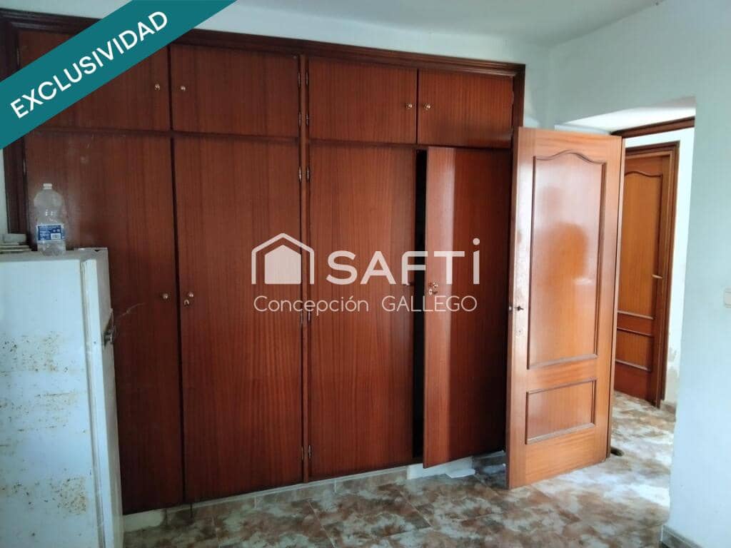 2 slaapkamer Villa te koop in Alcazar de San Juan met garage - € 67.000 (Ref: 9413938)