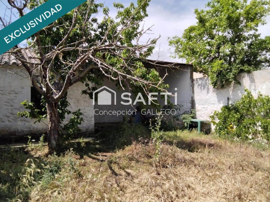 2 slaapkamer Villa te koop in Alcazar de San Juan met garage - € 67.000 (Ref: 9413938)