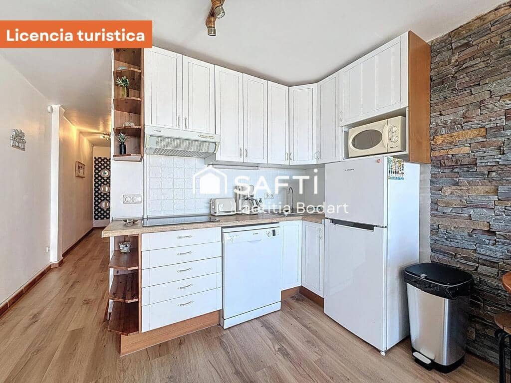 2 slaapkamer Appartement te koop in Empuriabrava - € 233.000 (Ref: 9413939)