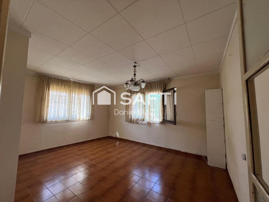 5 soveværelse Finca/Landehus til salg i Macanet de la Selva med garage - € 320.000 (Ref: 9415782)