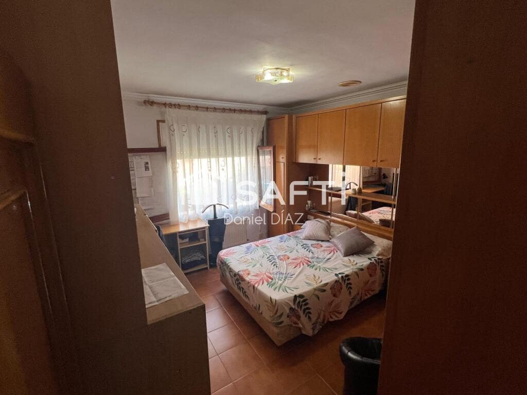 5 soveværelse Finca/Landehus til salg i Macanet de la Selva med garage - € 320.000 (Ref: 9415782)