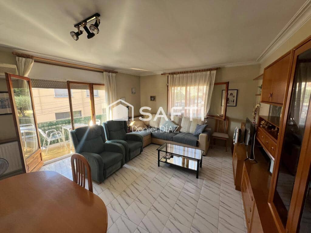 5 soveværelse Finca/Landehus til salg i Macanet de la Selva med garage - € 320.000 (Ref: 9415782)