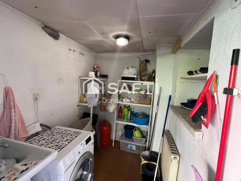 5 soveværelse Finca/Landehus til salg i Macanet de la Selva med garage - € 320.000 (Ref: 9415782)