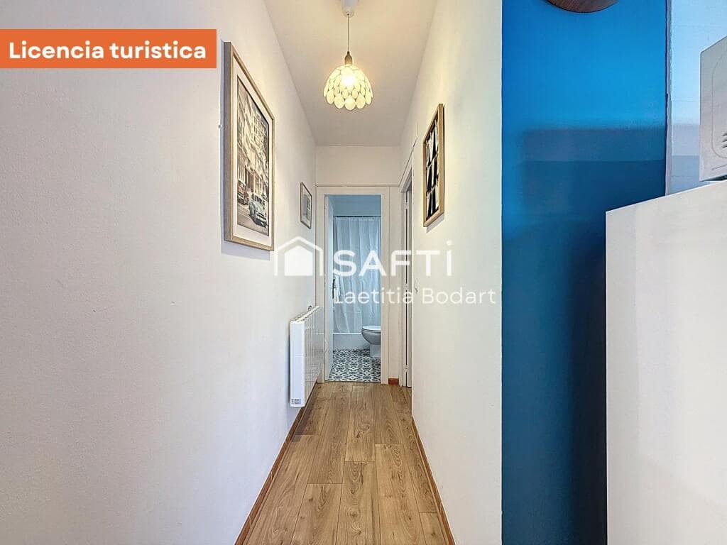 1 bedroom Apartment for sale in Empuriabrava - € 200,000 (Ref: 9415783)