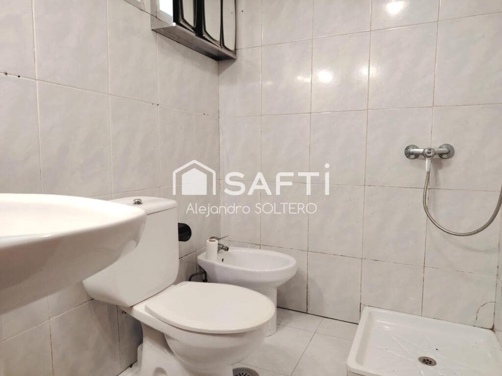 4 sovrum Villa till salu i Crecente - 190 000 € (Ref: 9415785)