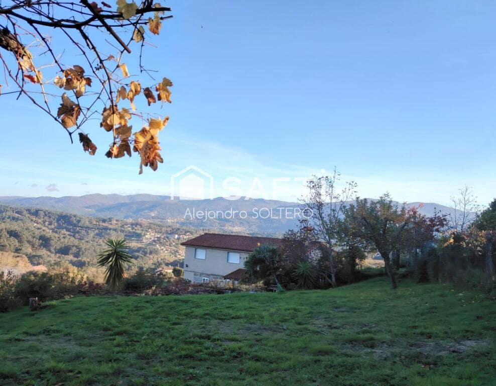 4 sovrum Villa till salu i Crecente - 190 000 € (Ref: 9415785)