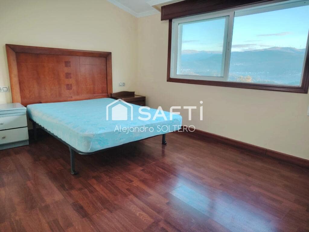 4 sovrum Villa till salu i Crecente - 190 000 € (Ref: 9415785)