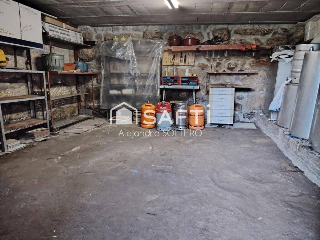 4 sovrum Villa till salu i Crecente - 190 000 € (Ref: 9415785)