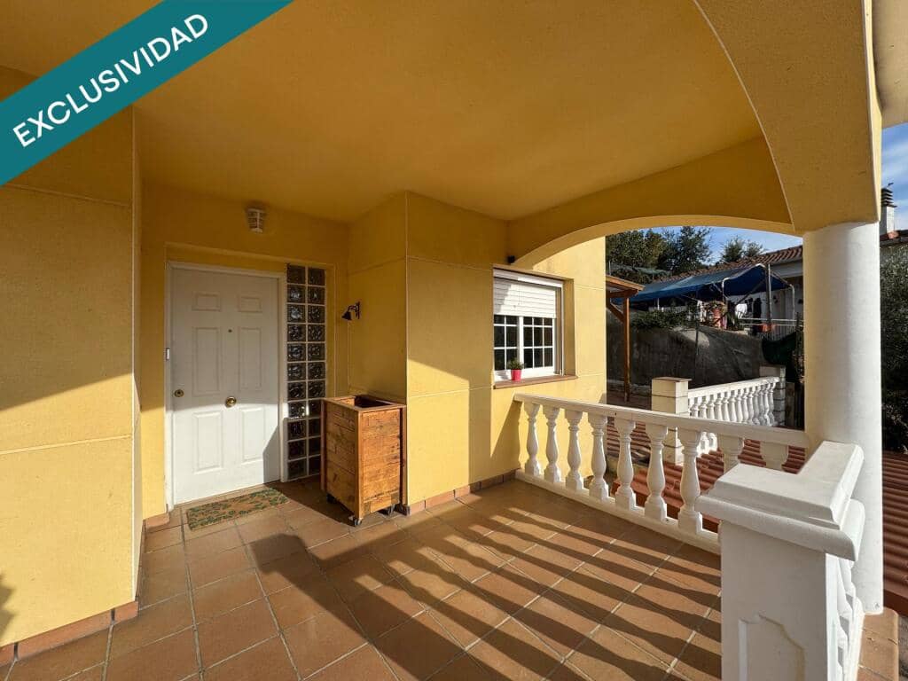 3 bedroom Villa for sale in Vidreres - € 400,000 (Ref: 9415786)