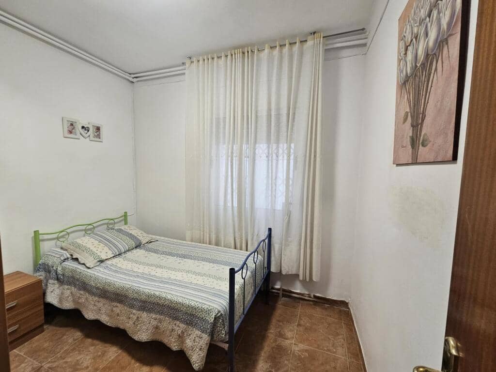 3 soveværelse Lejlighed til salg i Blanes - € 159.900 (Ref: 9415787)