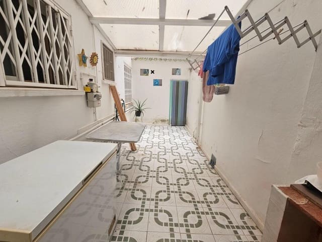 3 soveværelse Lejlighed til salg i Blanes - € 159.900 (Ref: 9415787)