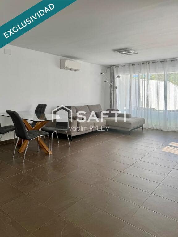 3 bedroom Villa for sale in Empuriabrava - € 530,000 (Ref: 9419542)