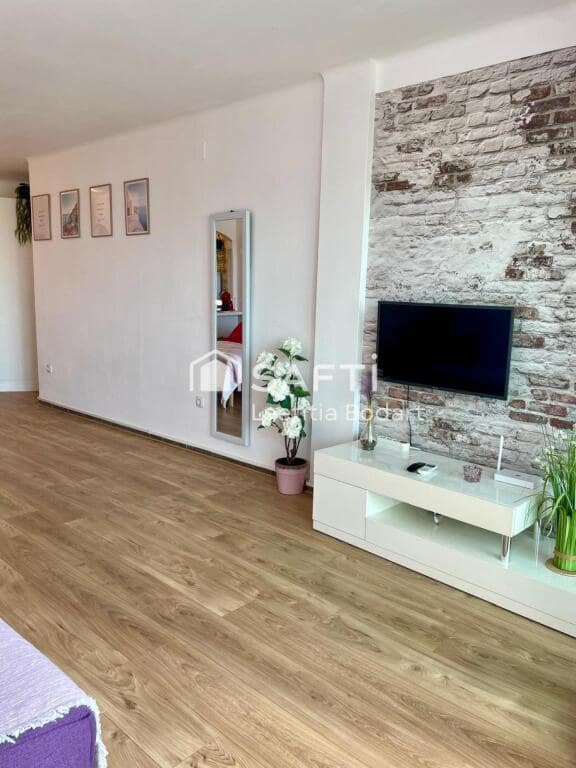 Studio til salgs i Empuriabrava - € 190 000 (Ref: 9419544)