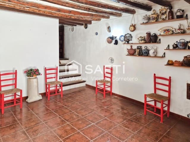 5 slaapkamer Finca/Landhuis te koop in Sant Mateu - € 89.000 (Ref: 9419547)