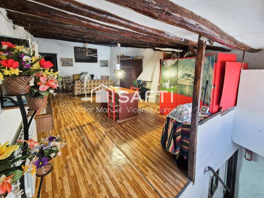 5 sypialnia Finka/Dom wiejski na sprzedaż w Sant Mateu - 89 000 € (Ref: 9419547)