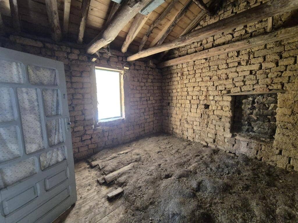 3 soveværelse Finca/Landehus til salg i Garrafe de Torio - € 75.000 (Ref: 9419559)