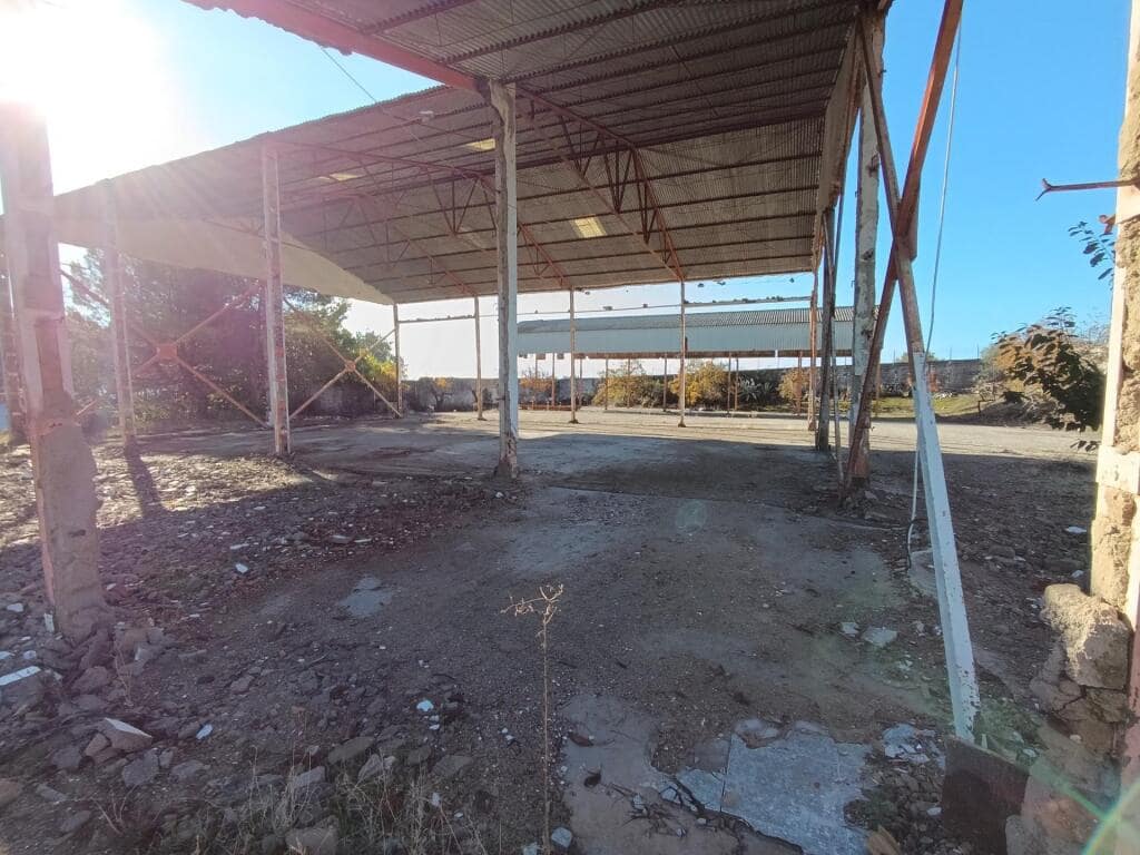 Rakentamaton maa myytävänä paikassa Ubeda - 950 000 € (Ref: 9422236)