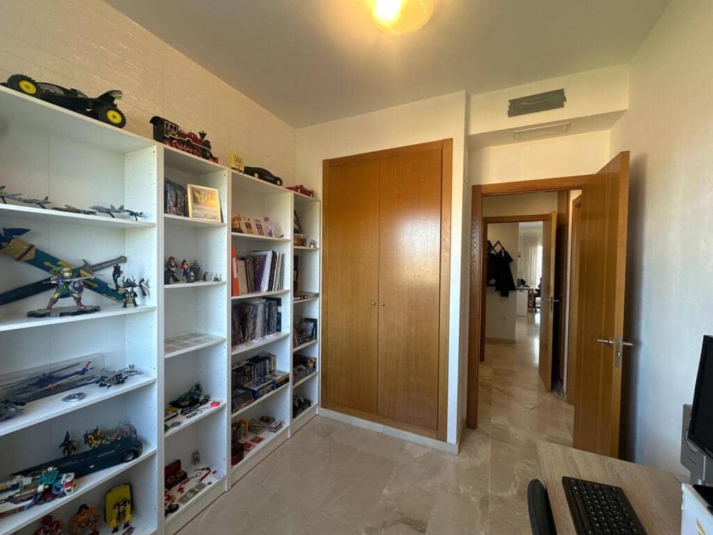 3 quarto Apartamento para venda em Gandia com piscina garagem - 220 000 € (Ref: 9422237)