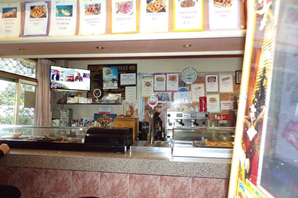 Komercyjne na sprzedaż w Ciempozuelos - 180 000 € (Ref: 9422239)