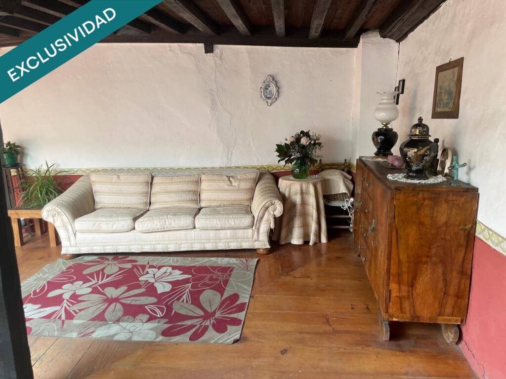 5 bedroom Finca/Country House for sale in San Esteban de Valdueza - € 210,000 (Ref: 9422241)
