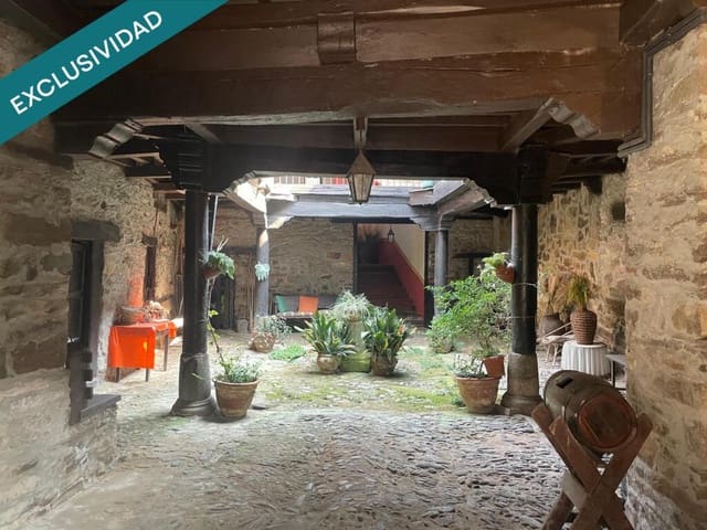 5 bedroom Finca/Country House for sale in San Esteban de Valdueza, Ponferrada - € 210,000 (Ref: 9422241)