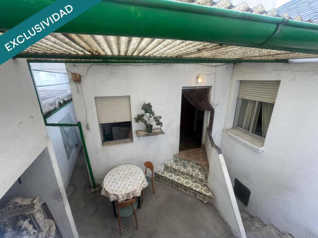 3 quarto Moradia em Banda para venda em Ponferrada - 69 000 € (Ref: 9422242)