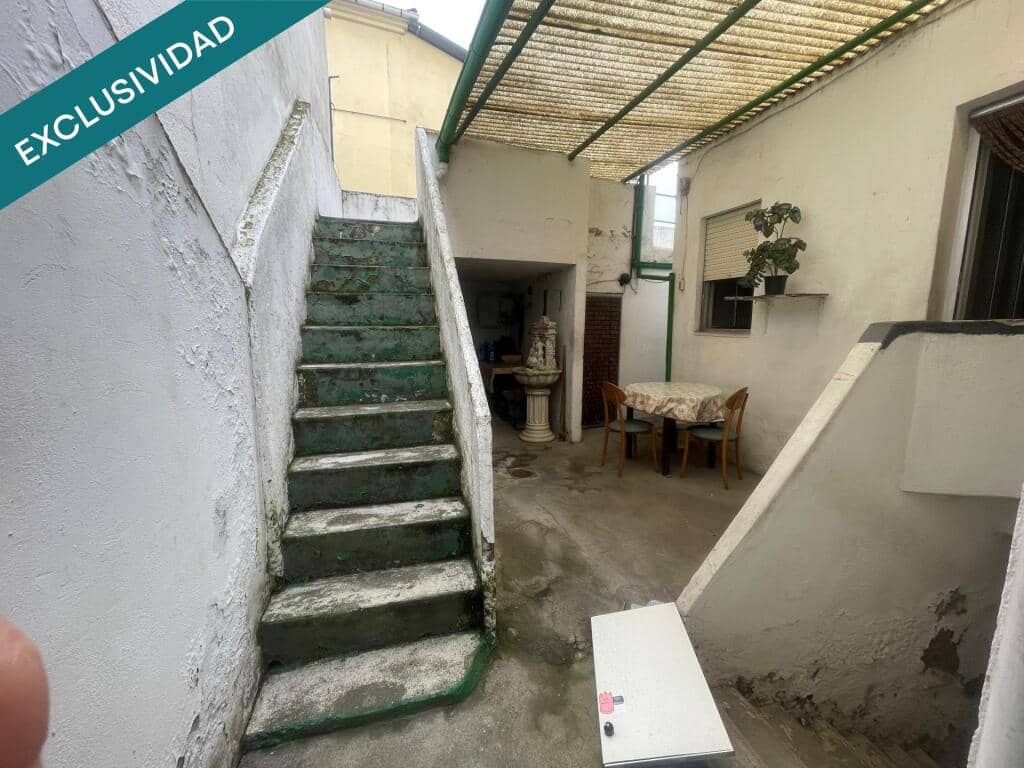 3 quarto Moradia em Banda para venda em Ponferrada - 69 000 € (Ref: 9422242)