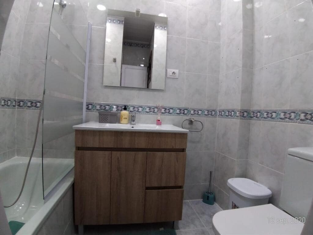 4 bedroom Apartment for sale in Castello de la Plana - € 132,000 (Ref: 9422245)